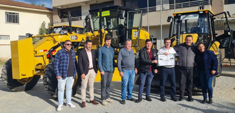 Cerimonia de entrega dos novos equipamentos  na Prefeitura!
